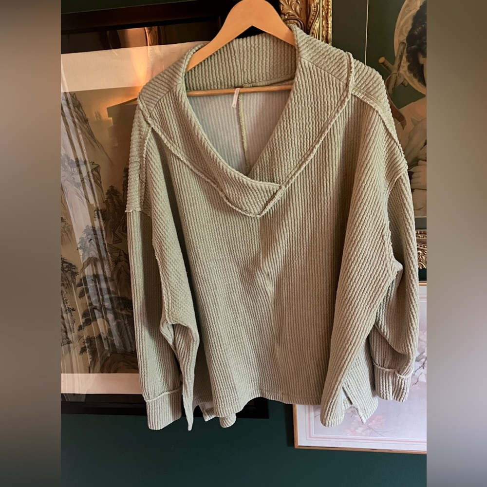 Free people pullover